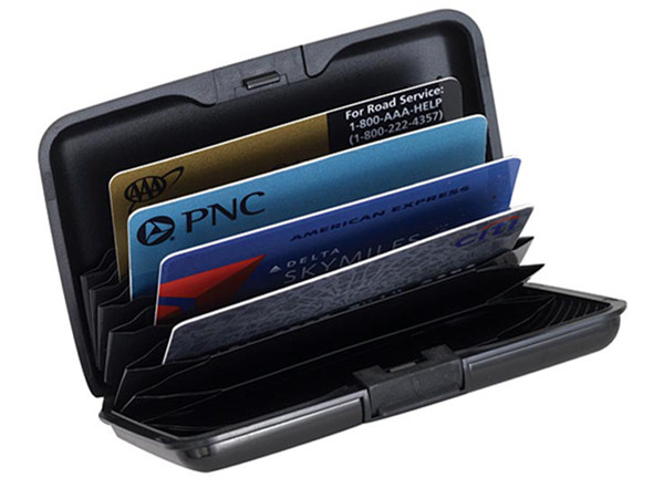 protect credit cards in wallet