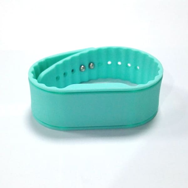 blank-silicone-bracelets-3.jpg